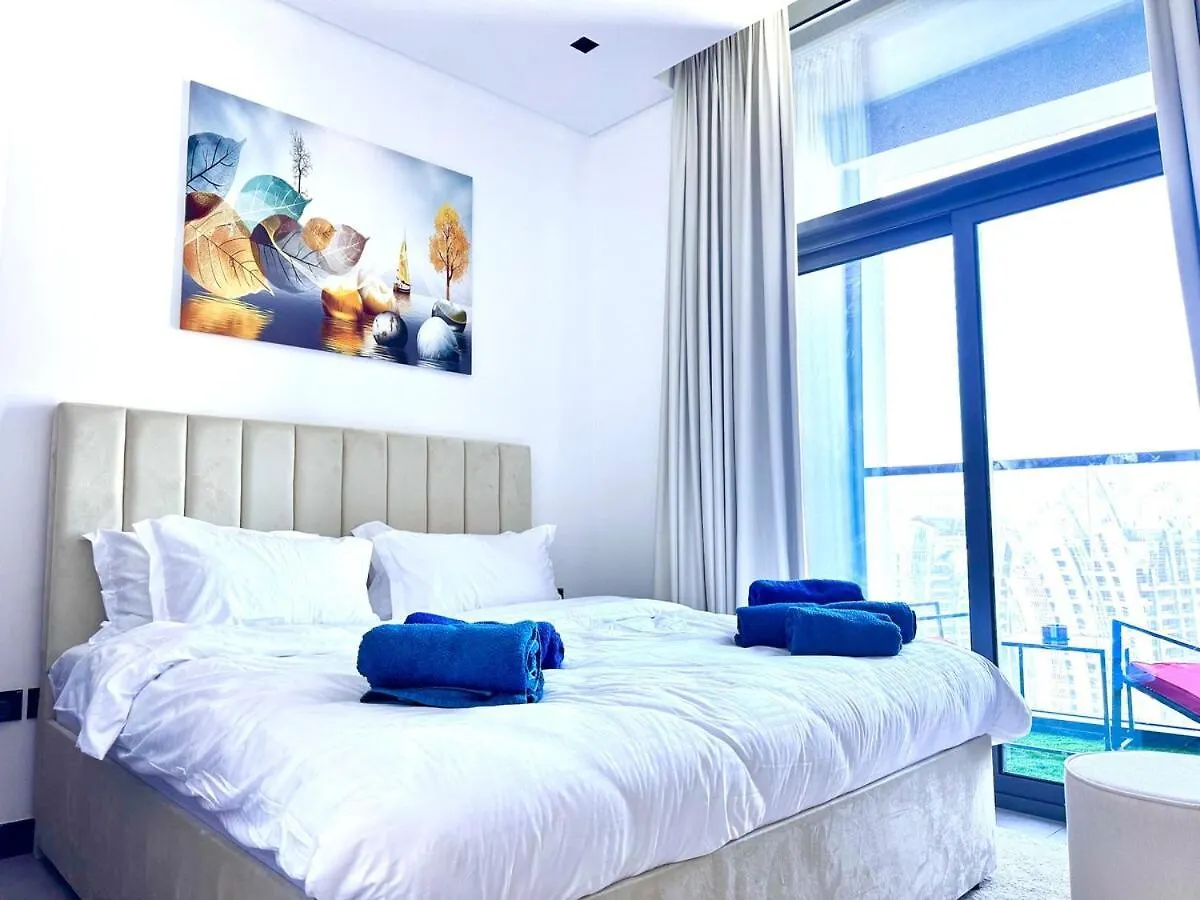 5 Star Apartment Dubai Burj Khalifaview